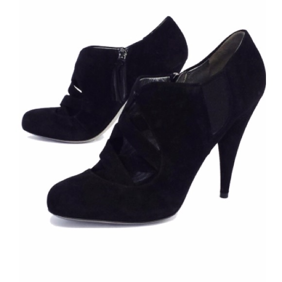 Miu Miu black suede zip up criss cross booties - Picture 2 of 6